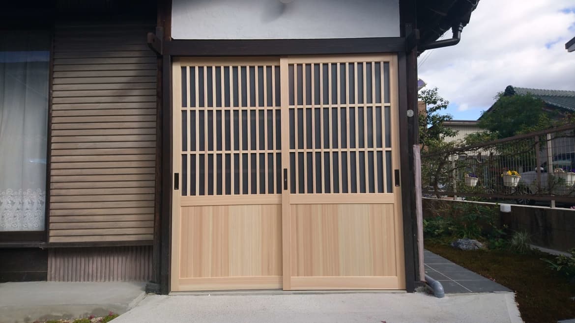 木製玄関新調 | 木製玄関の新調なら建具修理の窓口名古屋市西区